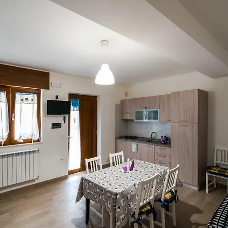 La Duchessa E Il Contadino 农家乐 维耶斯泰