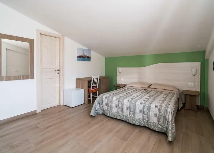 La Duchessa E Il Contadino * Vieste