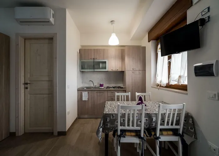 La Duchessa E Il Contadino Vieste